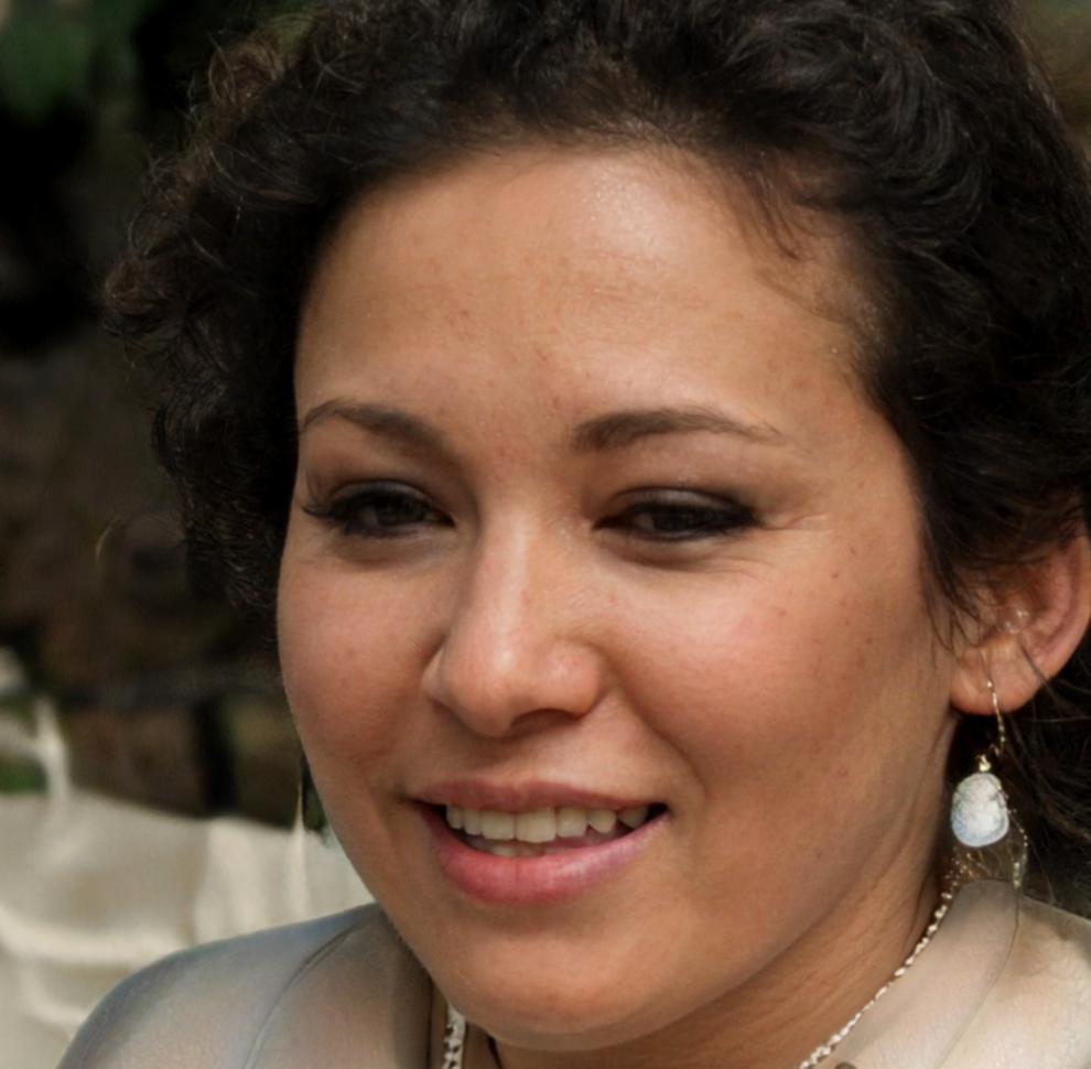 Олена Савченко